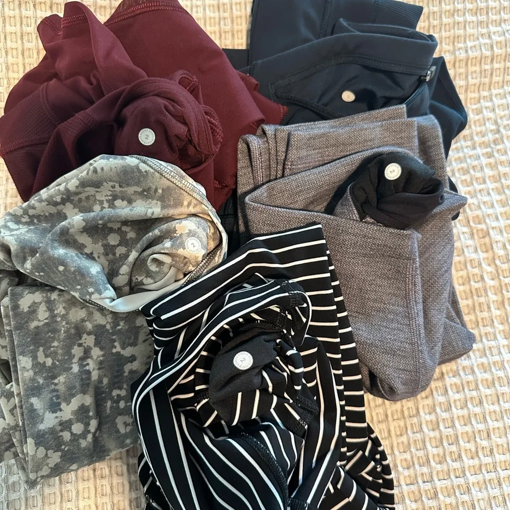 Lululemon | 10 Piece Activewear Bundle #2 - All Women’s Size 2 - Picture 11 of 14